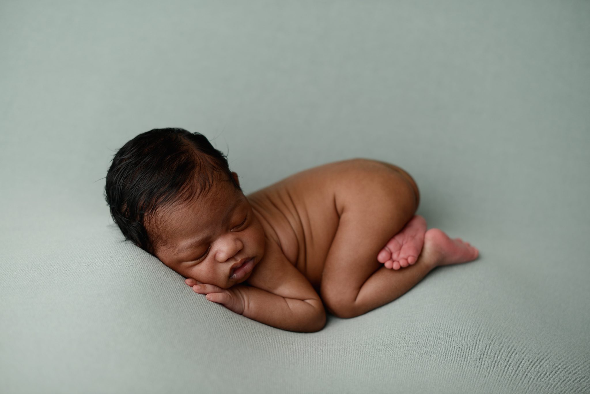 Tips for Great Newborn Photos: newborn photography long island
