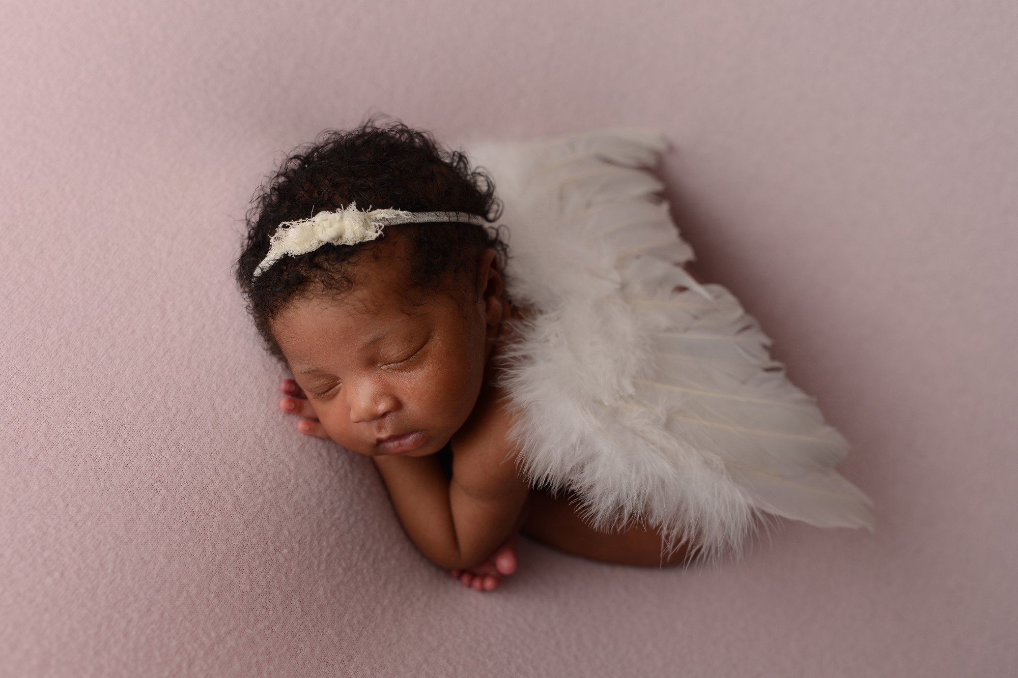 professional newborn portraits queens new york brilianna photography